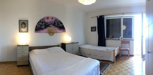 Hostal Rooms And Apartment Lia