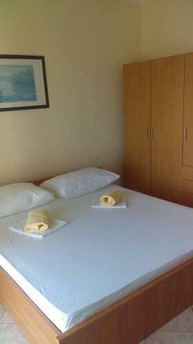Hostal Guesthouse Bili