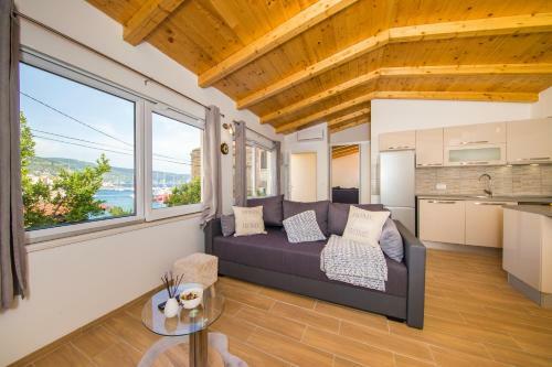 Apartamento Seahouse Komi?a