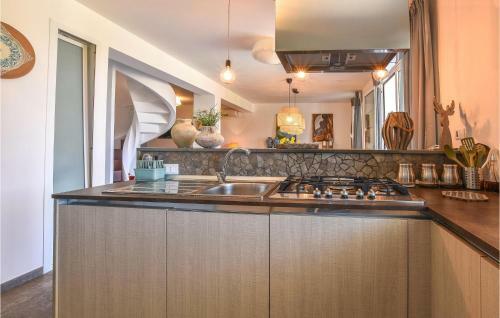 Awesome Home In Balestrate With Wifi And 2 Bedrooms