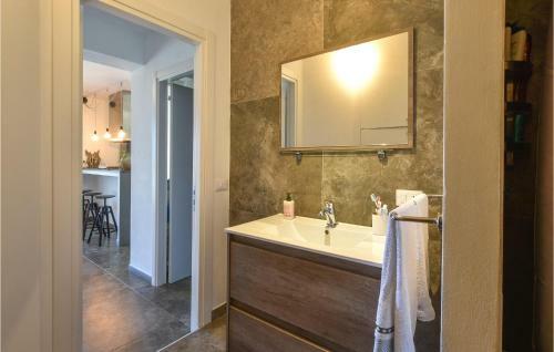 Awesome Home In Balestrate With Wifi And 2 Bedrooms