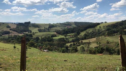 Pousada E Camping P� Na Trilha