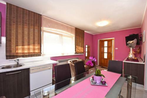 Hostal Apartments And Rooms Branka