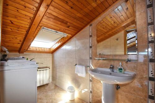 Hostal Apartments And Rooms Branka