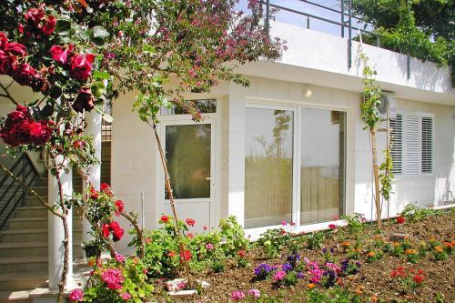 Apartments Villa Nada Podgora - Cdm05024-cya