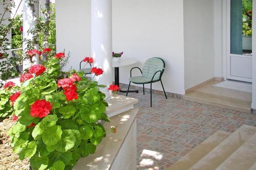 Apartments Villa Nada Podgora - Cdm05024-cya