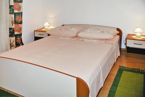Apartments Villa Nada Podgora - Cdm05024-dyb
