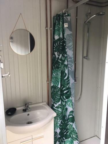 Tiny House De Wood Lodge