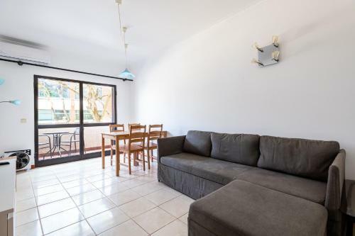 Apartamento Comfortable And Central 3min Walking To The Beach