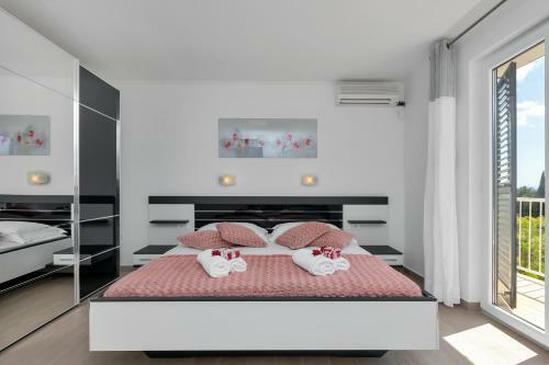 Apartments Ratko
