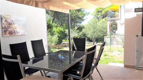 Apartmen Relax 200 M T Beach