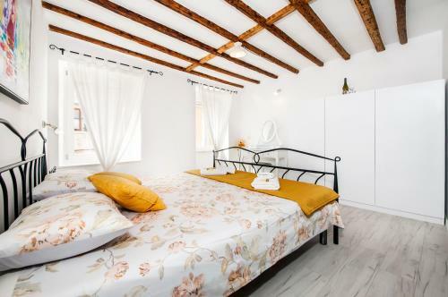 Apartment De Amicis