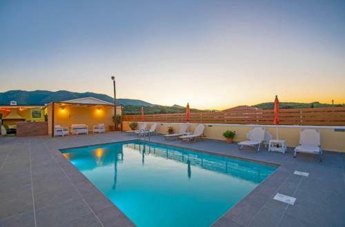 Famozo Hill Private Villa