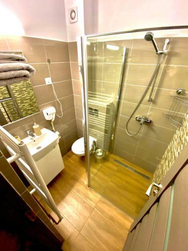 Hostal Holiday Home Esku