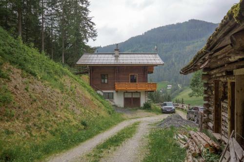 Ferienhaus Almh�tte Gut M�hlreit