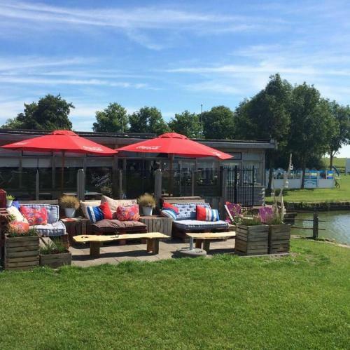 Stacaravanverhuur Kroon Chalet Yy4