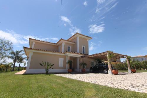 Villas Crisaflor