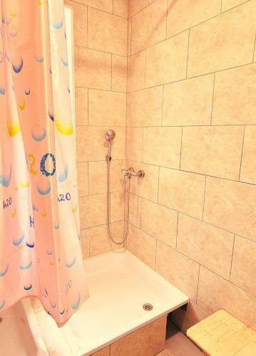 Uman Welcome Hostel