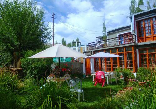 Hostal Saiman Guest House