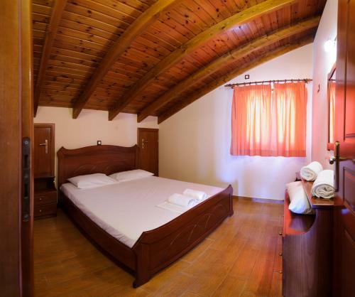 Status Luxury Apartments And Penthouse