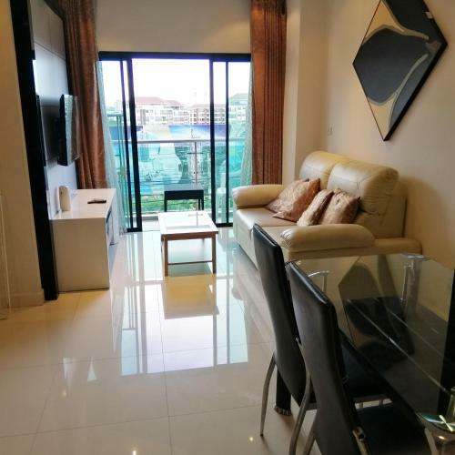 Apartamento Luxurious Corner Unit In Great Location In The Axis