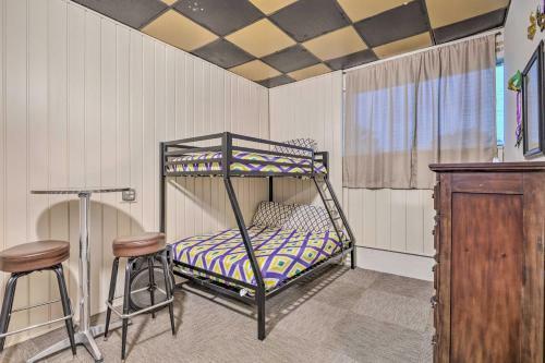 The Float Yard Pensacola Home With Pool Table