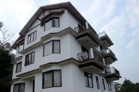 Hotel Pine Haven Resorts