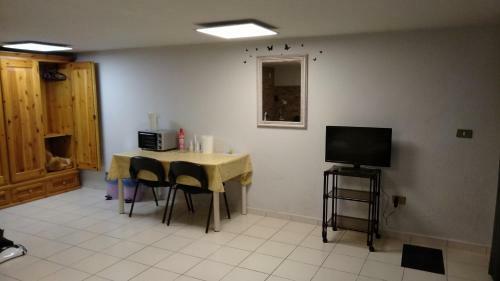 Hostal Monolocale Via Leopardi