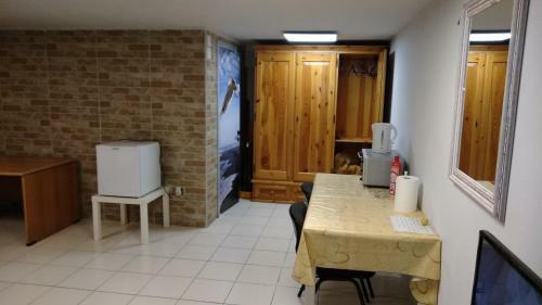 Hostal Monolocale Via Leopardi