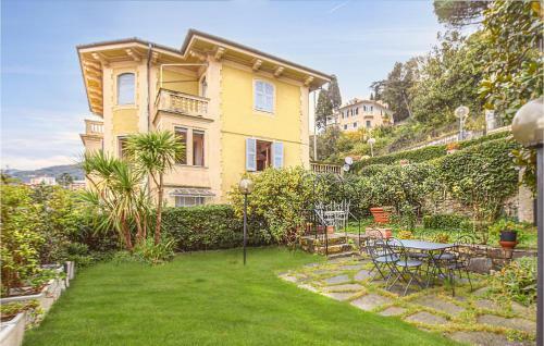 Awesome Apartment In Rapallo With 3 Bedrooms