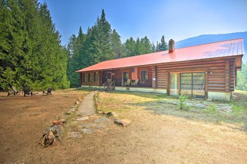 Riverfront Troy Cabin Ready With Bikes And Rafts!