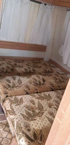 Caravane Joyeuse Mas Des Ch�nes