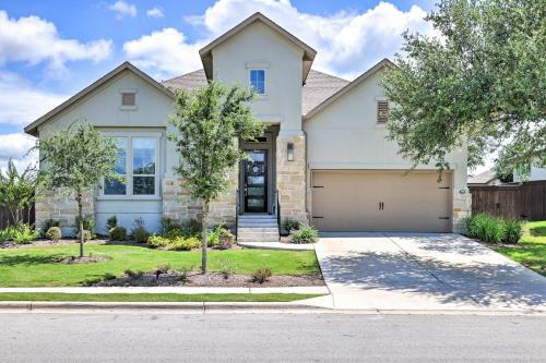 Upscale Austin Area Escape - Families Welcome