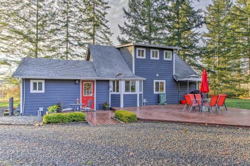 Remodeled 2-story Home 2 Mi To Historic Gig Harbor