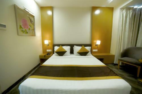 Alexander Luxury Hotel