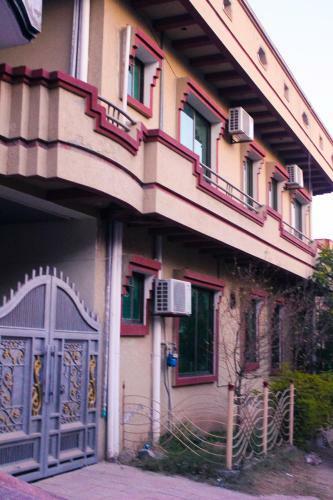 Hostal Royal Guest House