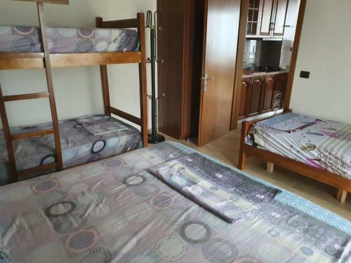 Apartamento Vila Elezi