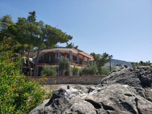 Apartamento Vila Elezi