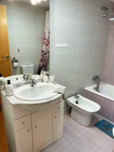 Apartamento En Sol, Ador