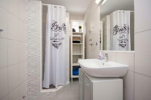 Apartmani Luka