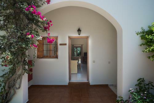 Apartamento Douliana Villas