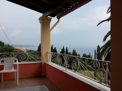 Atisis Apartments