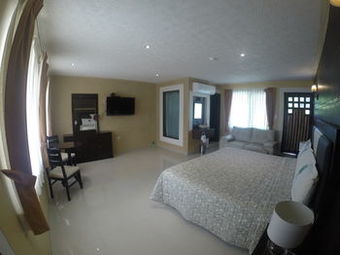 Hotel Los Cedros De Uayam�n