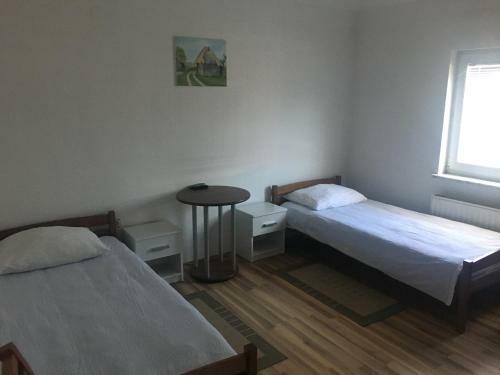 Hostal Rooms Dujlovi?