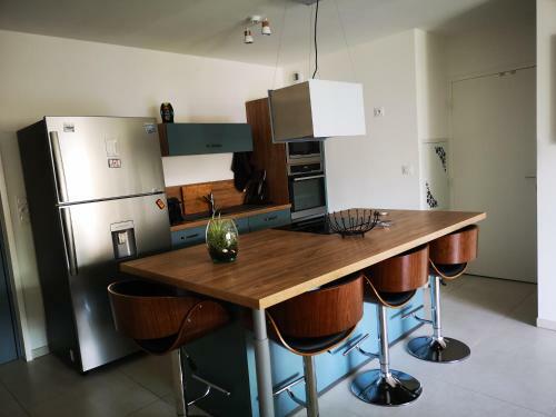 Apartamento Agr�able T2 Neuf Ajaccio Climatis� Wi-fi