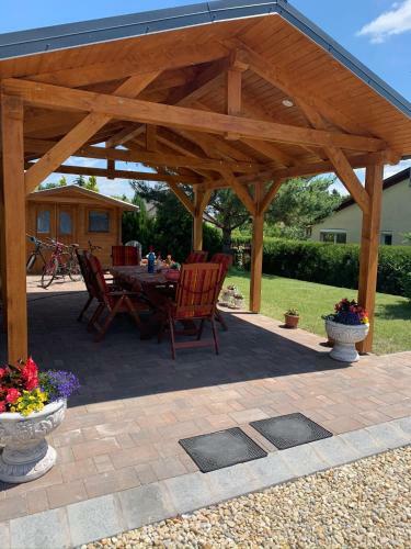 Hanna Apartmanh�z