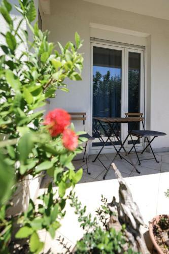 Apartamentos Seaview Holiday House Mali Rog