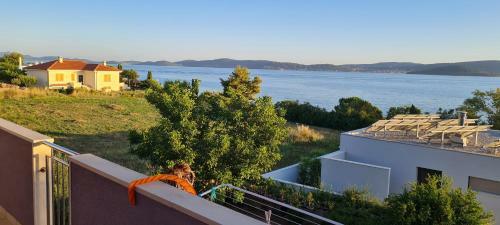 Apartamentos Seaview Holiday House Mali Rog