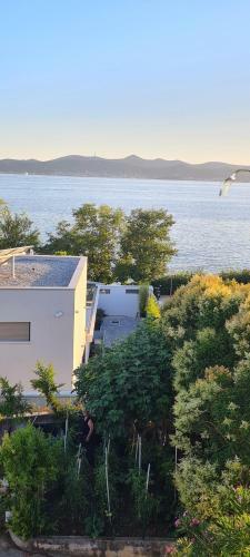 Apartamentos Seaview Holiday House Mali Rog