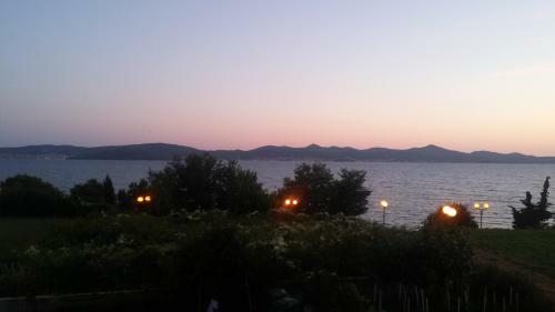 Apartamentos Seaview Holiday House Mali Rog